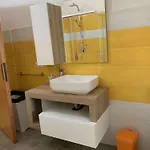 Fantastico Quadrilocale Vista Mare Tatil Evi *