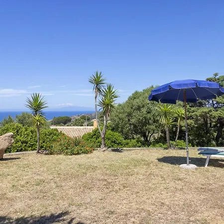 Ferienhaus Fantastico Quadrilocale Vista Mare *